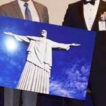 Like Profitable Sunrise And TelexFree Schemes, WCM777 Used Photo Of Christ The Redeemer Statue 