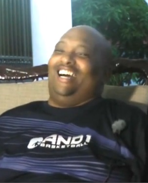 Florida “Expat” and Zeek Rewards Ponzi-scheme figure T. LeMont Silver yuks it up in the Dominican Republic. Source: YouTube.